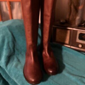 Frye Melissa Pull on Boots